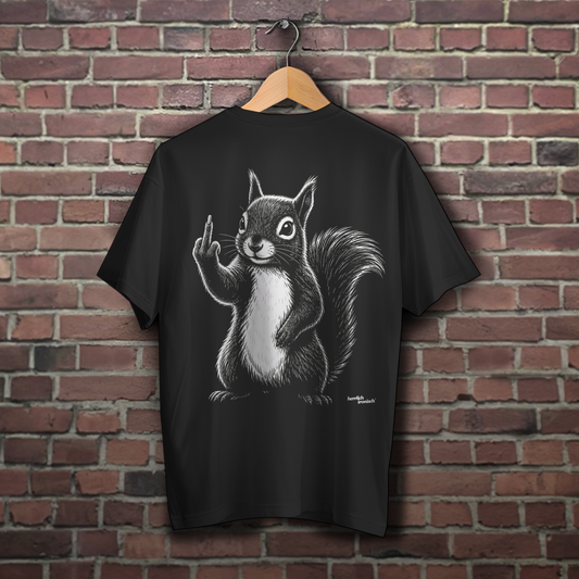 Eichhörnchen – Amber Oversize Unisex T-Shirt mit Rückendruck und kleinem Logo auf der linken Brust
